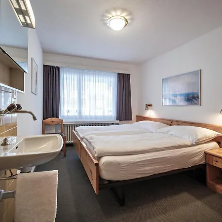 Paradies 110 * أروسا